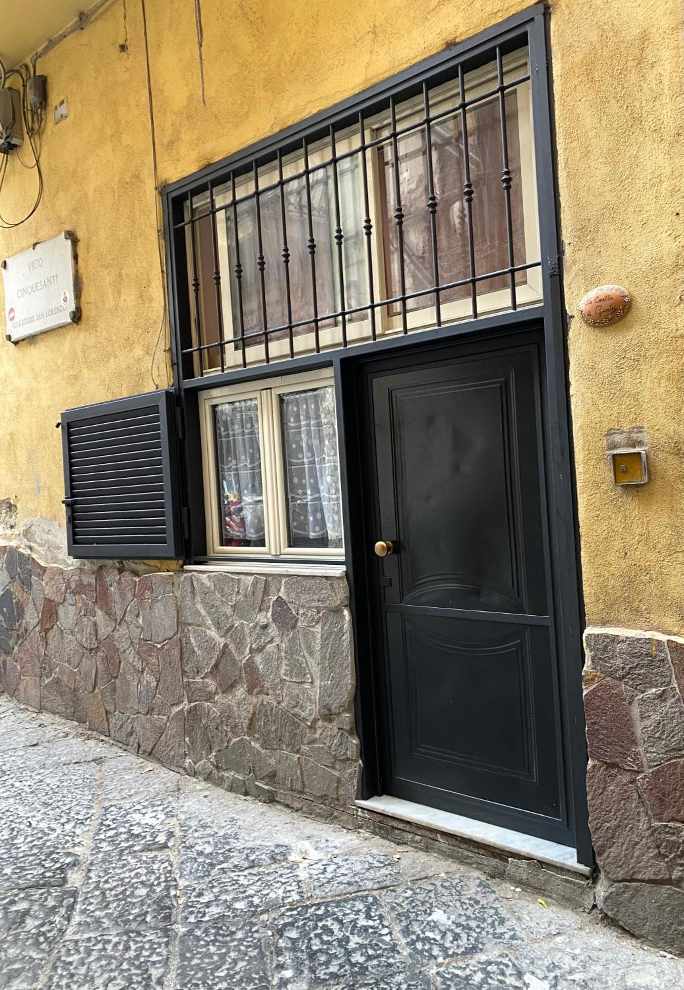 La Casetta Di Giovy 那不勒斯 外观 照片